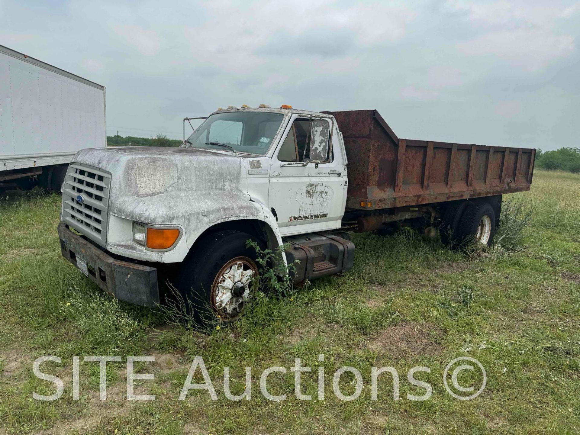 1996 Ford F700 S/A Dump Truck - Image 3 of 22