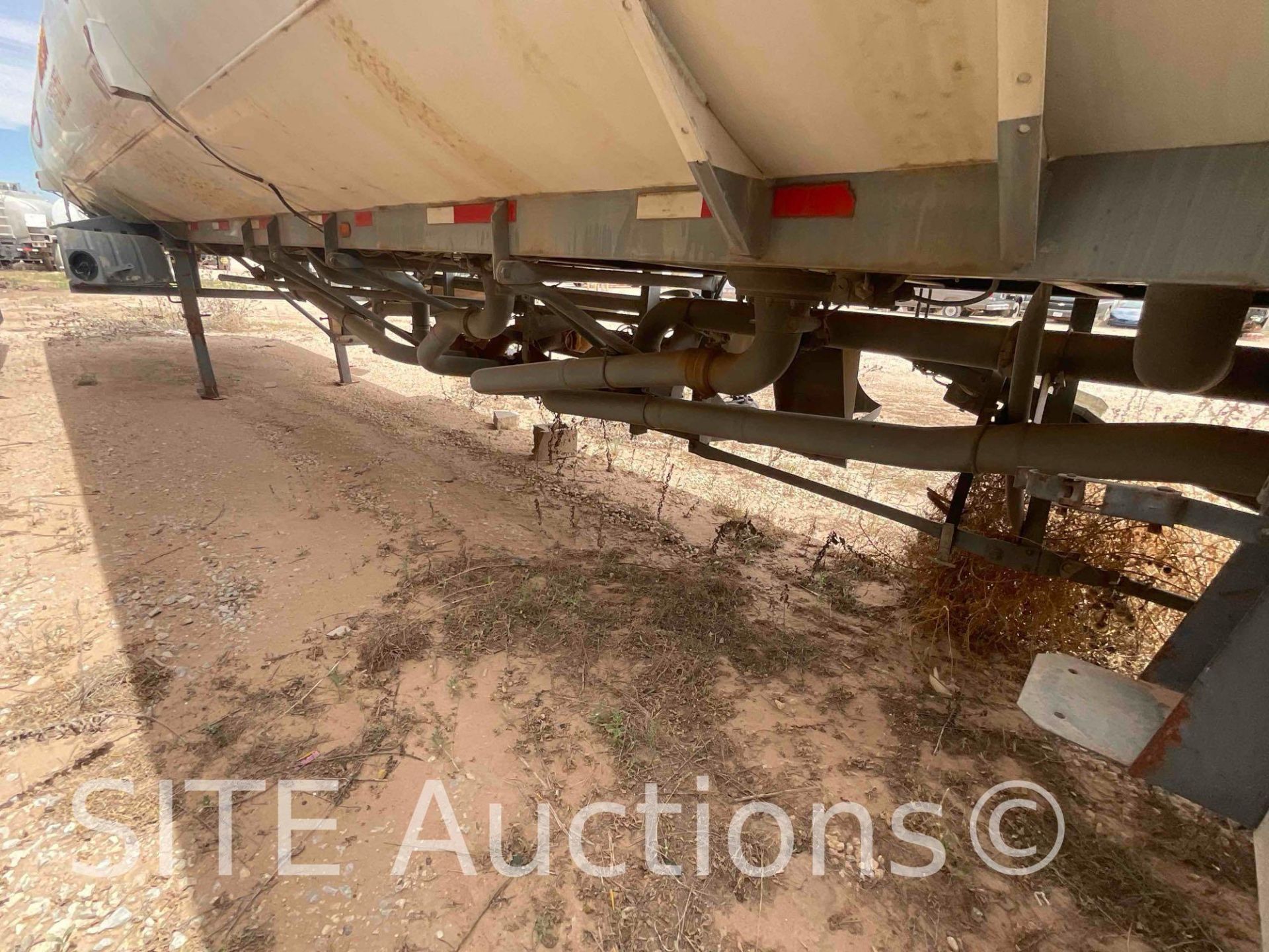 2000 Heil T/A Tank Trailer - Image 15 of 19