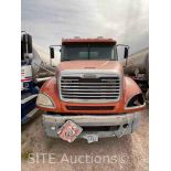 2005 Freightliner Columbia T/A Fuel Truck