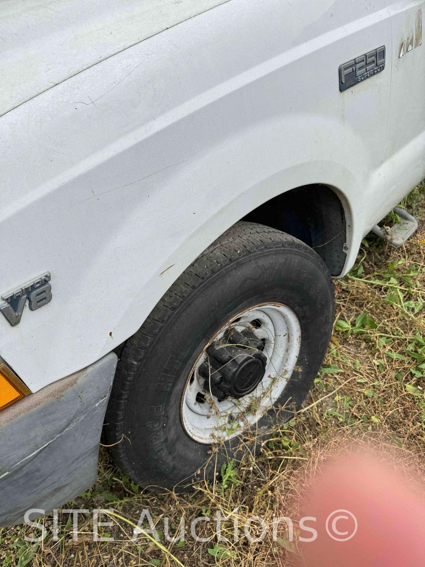 2000 Ford F250 SD Service Truck - Image 19 of 22