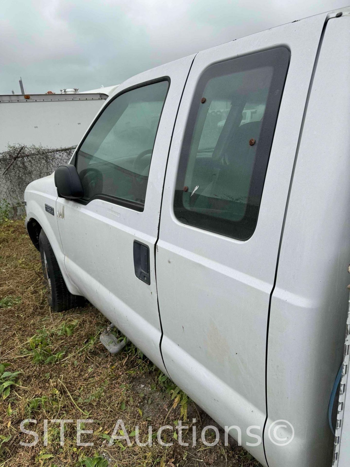 2000 Ford F250 SD Service Truck - Image 10 of 22