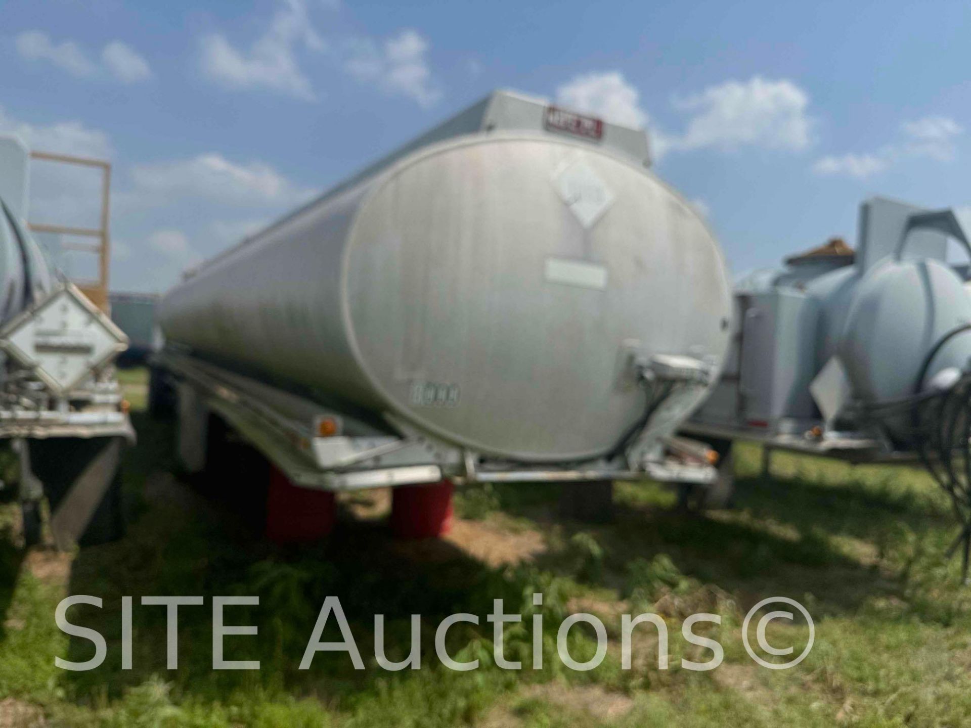 1992 Heil T/A Tank Trailer - Image 3 of 24