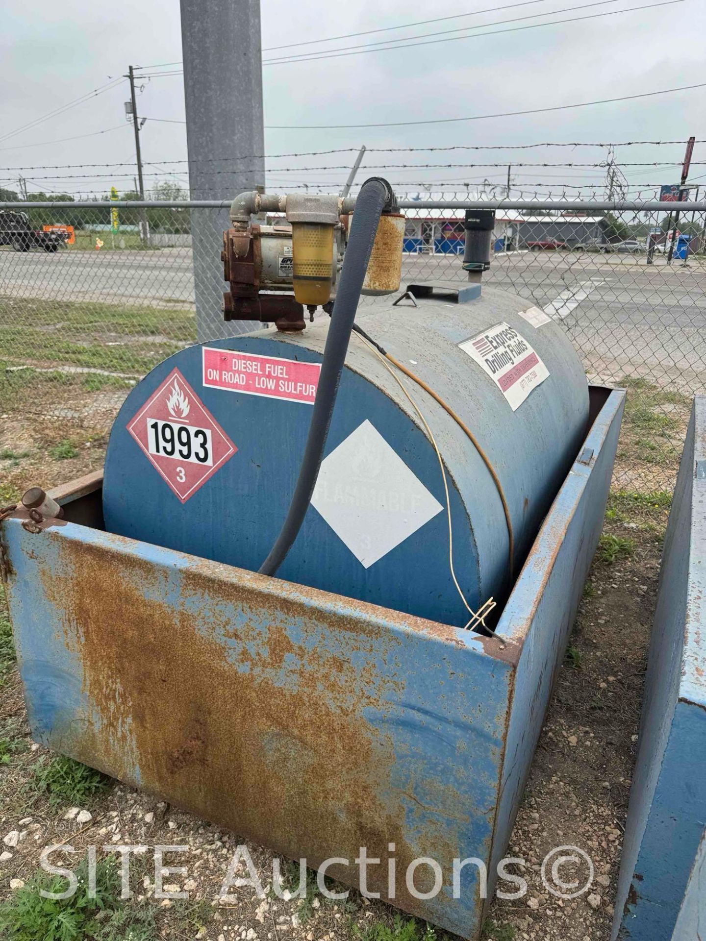 500 Gal Fuel Tank - Image 2 of 4