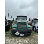 1998 Kenworth T600 T/A Fuel Truck