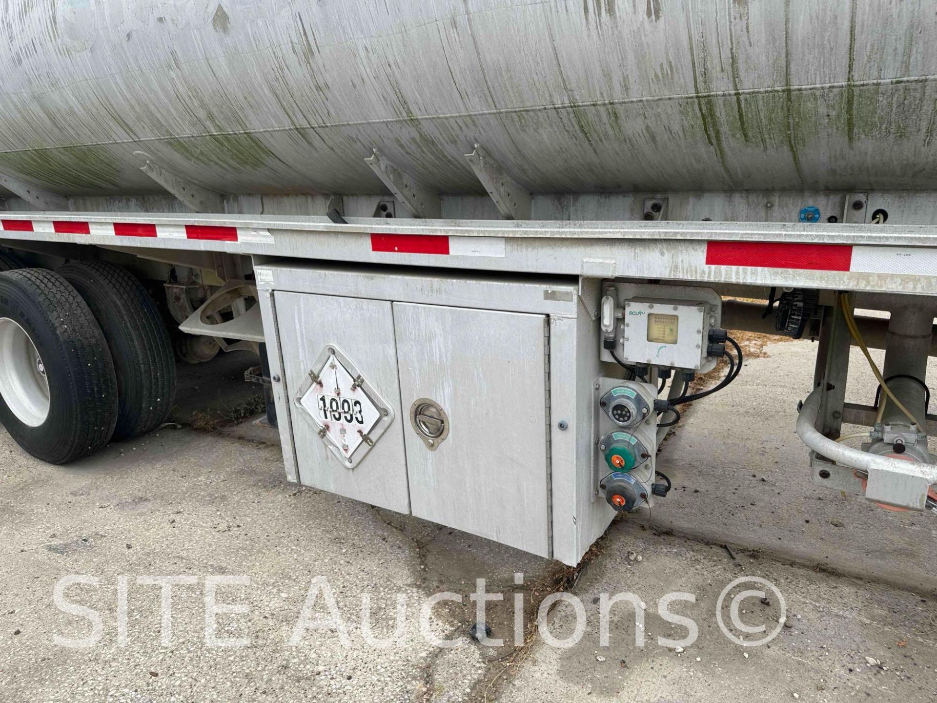 2001 Heil T/A Tank Trailer - Image 6 of 20