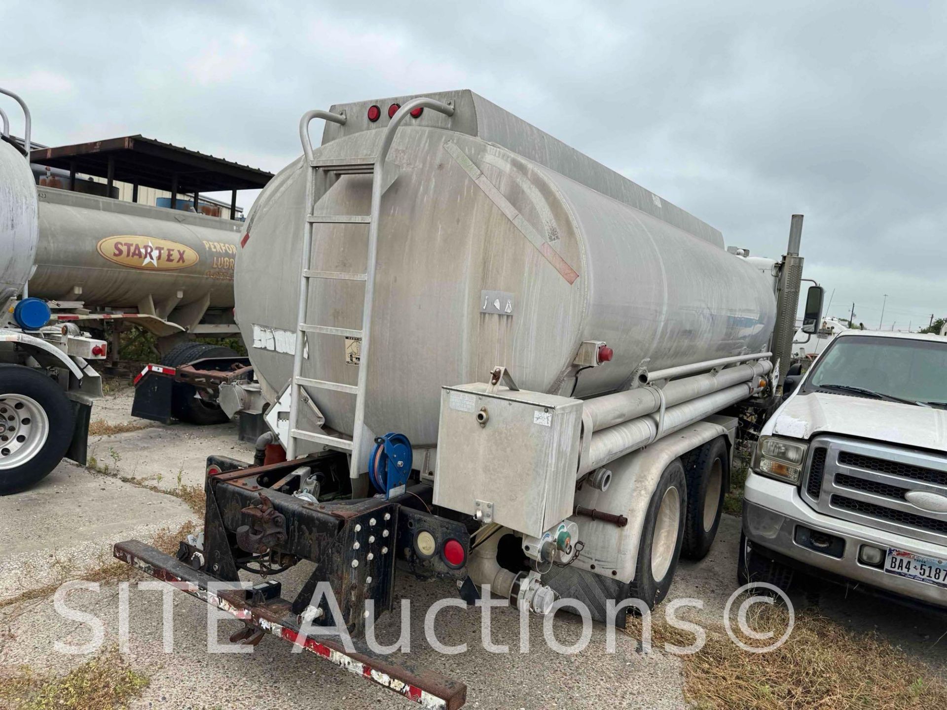 2007 Freightliner Columbia T/A Fuel Truck - Image 7 of 27