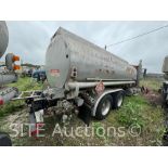 2004 Freightliner Columbia T/A Fuel Truck