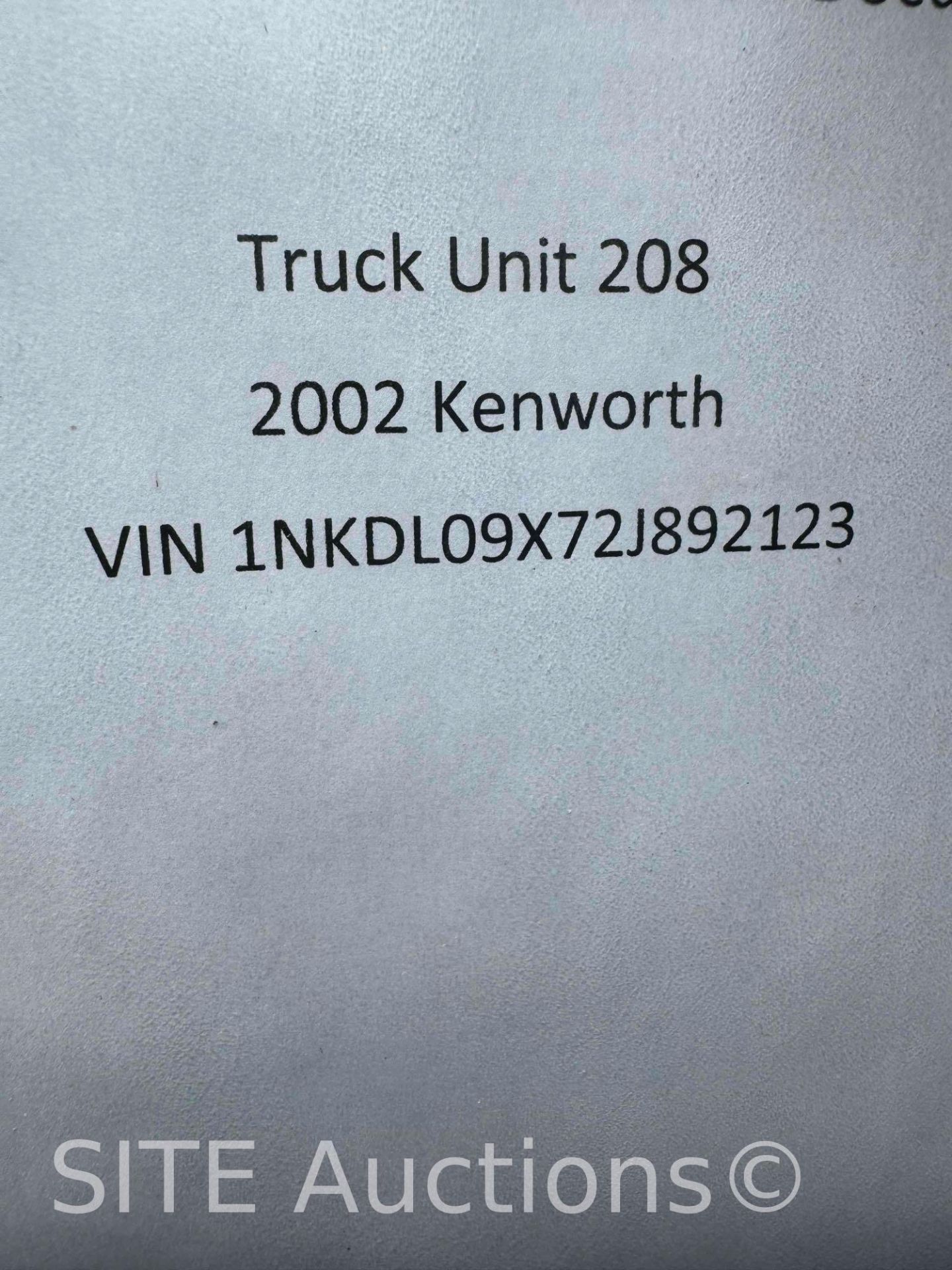 2002 Kenworth T800 T/A Fuel Truck - Image 7 of 45