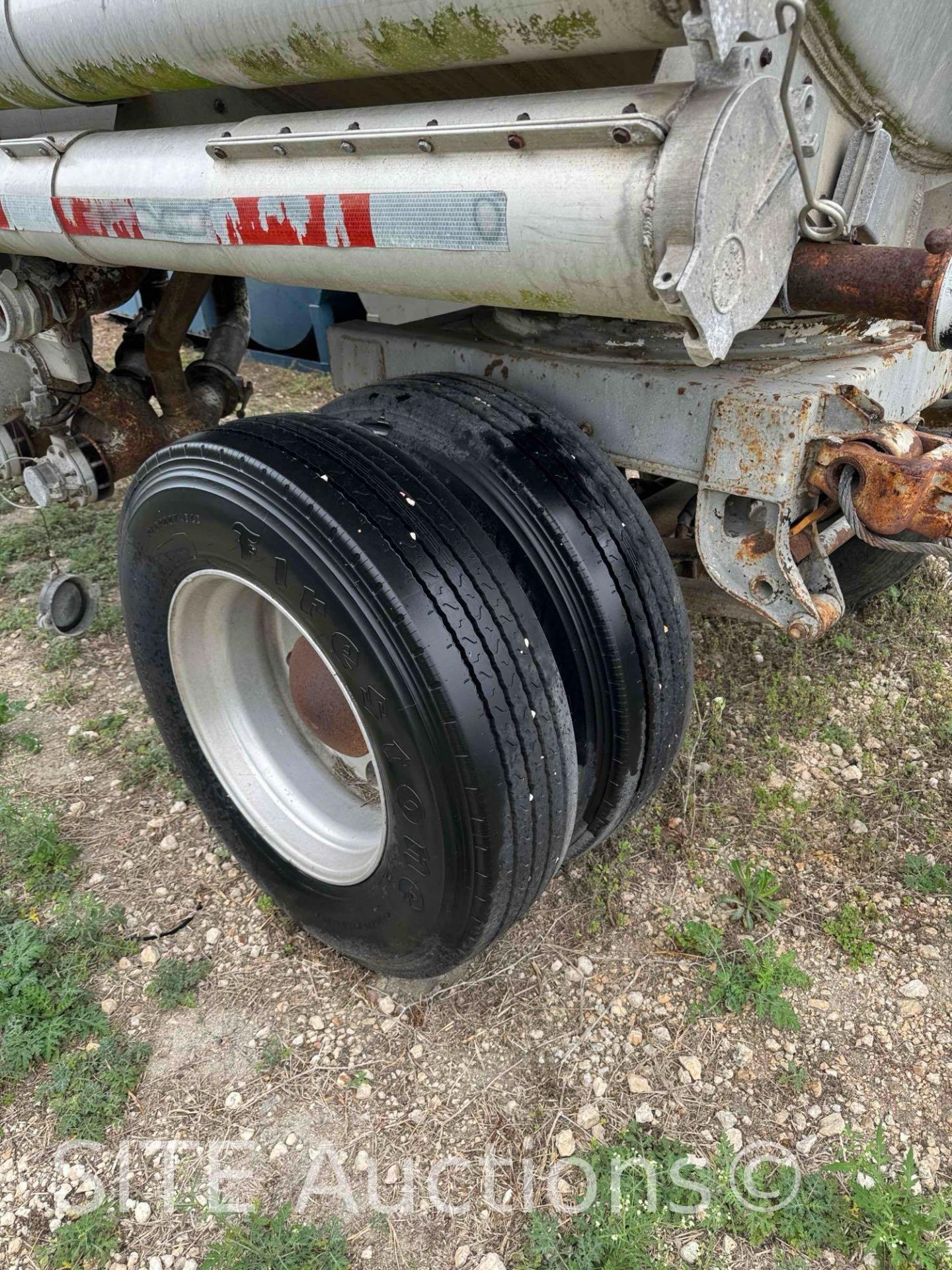 1996 Weld-It Pup Tank Trailer - Image 2 of 17