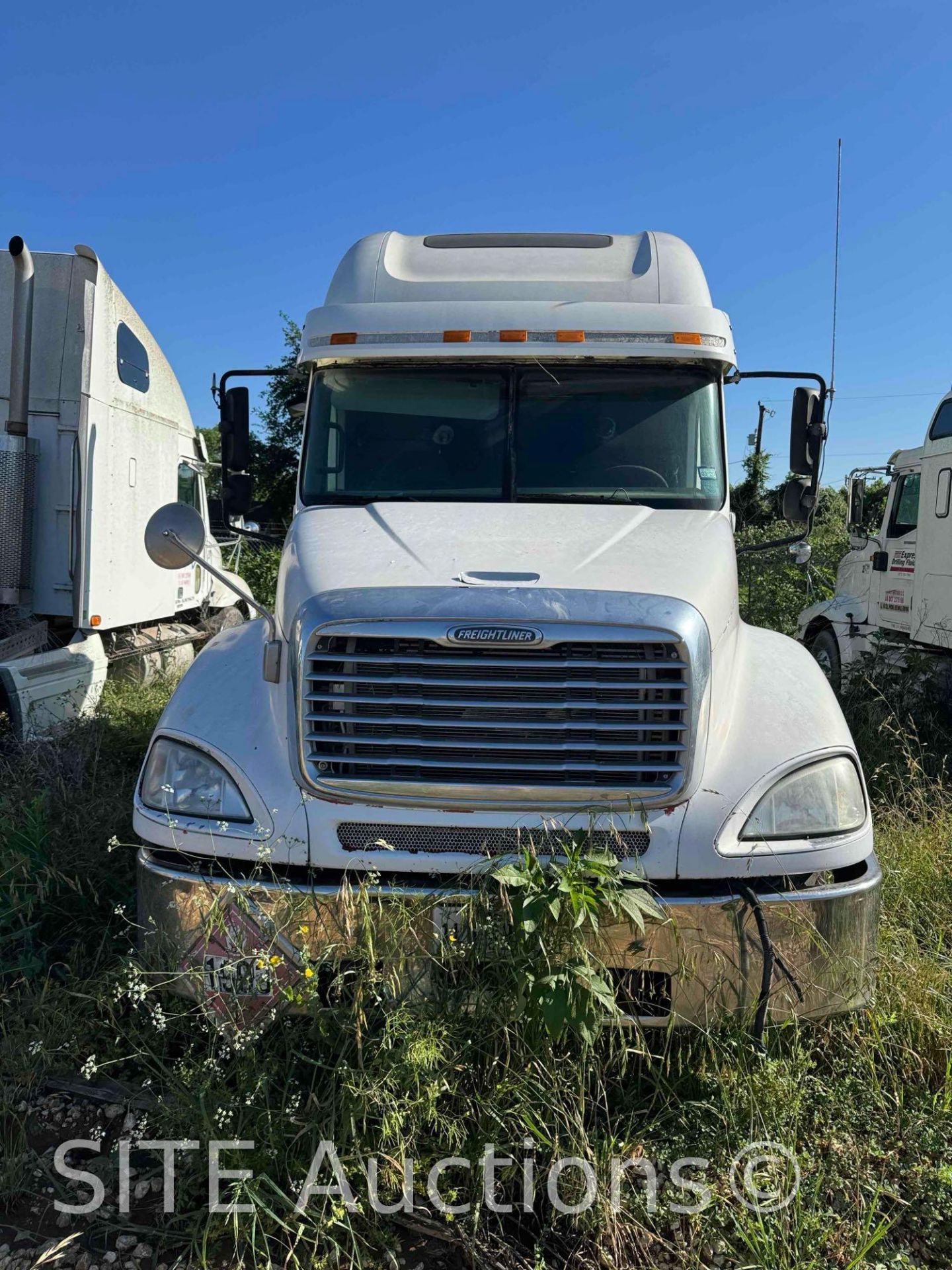 2004 Freightliner Columbia T/A Sleeper Truck Tractor - Image 2 of 27