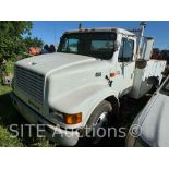 2001 International 4700 S/A Service Truck