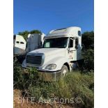 2004 Freightliner Columbia T/A Sleeper Truck Tractor