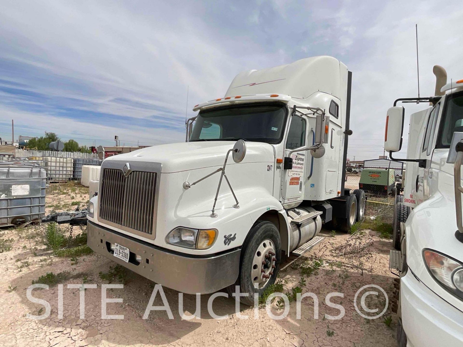 2007 International 9400i T/A Sleeper Truck Tractor - Image 2 of 28