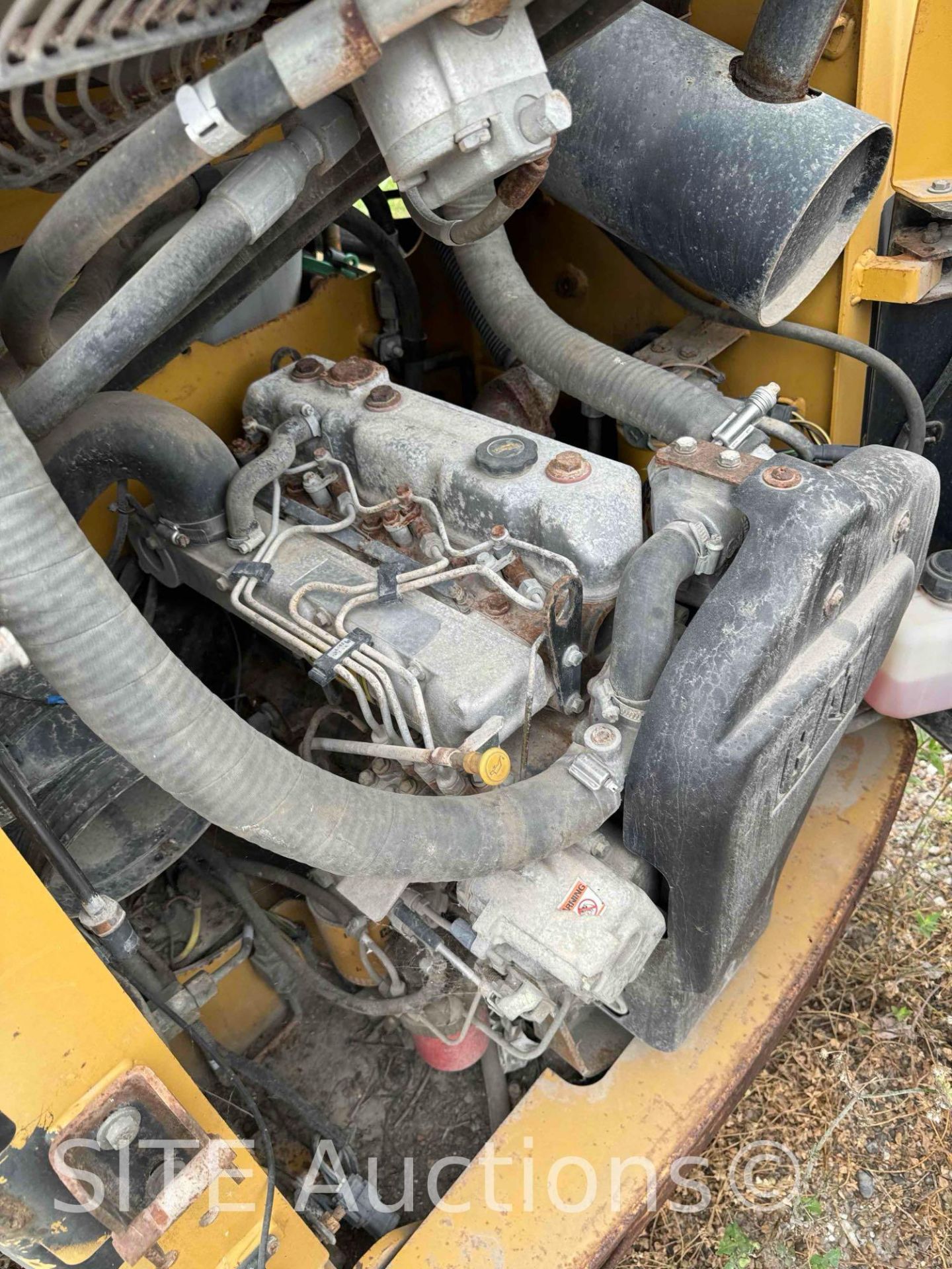 CAT 226 Skid Steer Loader - Image 8 of 24