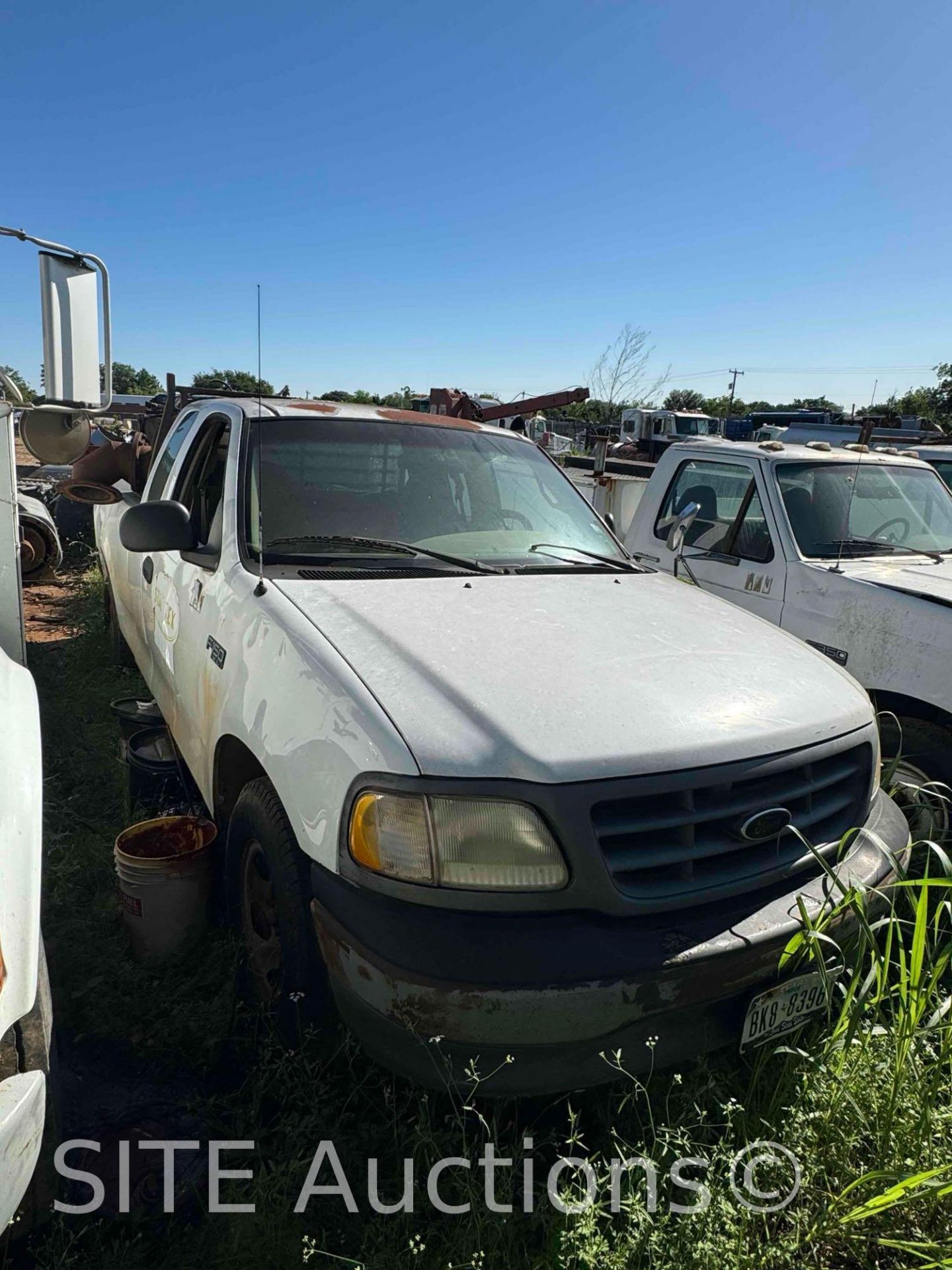 2001 Ford F150 XL Extended Cab Pickup Truck - Image 2 of 6