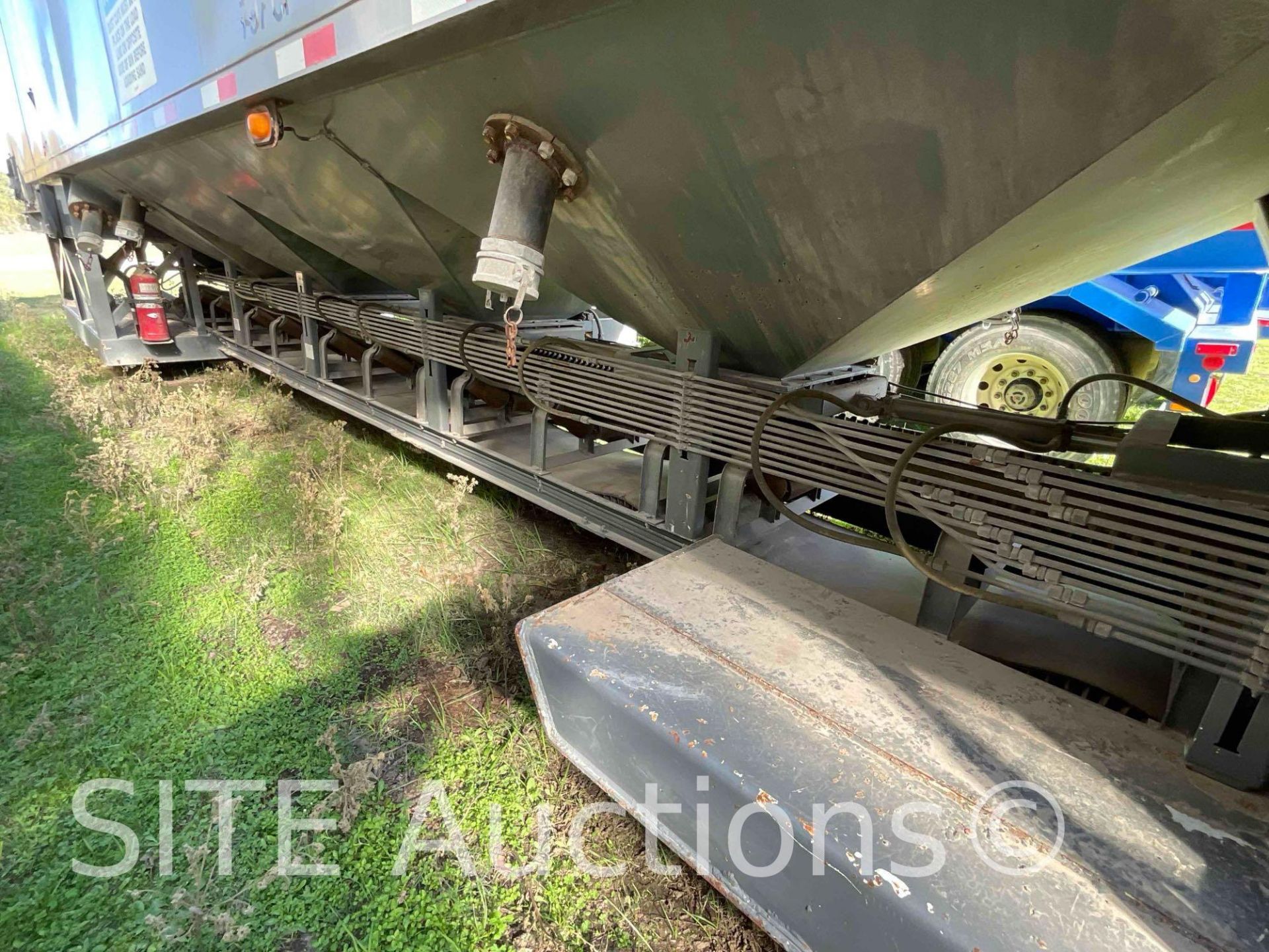 Sandstorm T/A Frac Sand Silo - Image 10 of 23