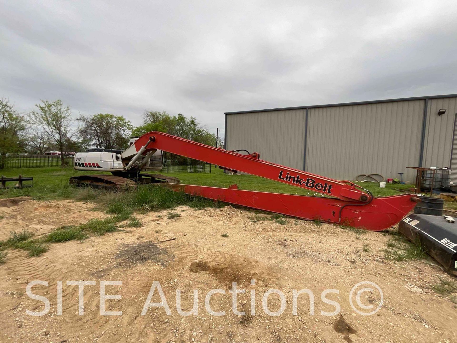 2014 Link-Belt 240LX Hydraulic Excavator - Image 3 of 7