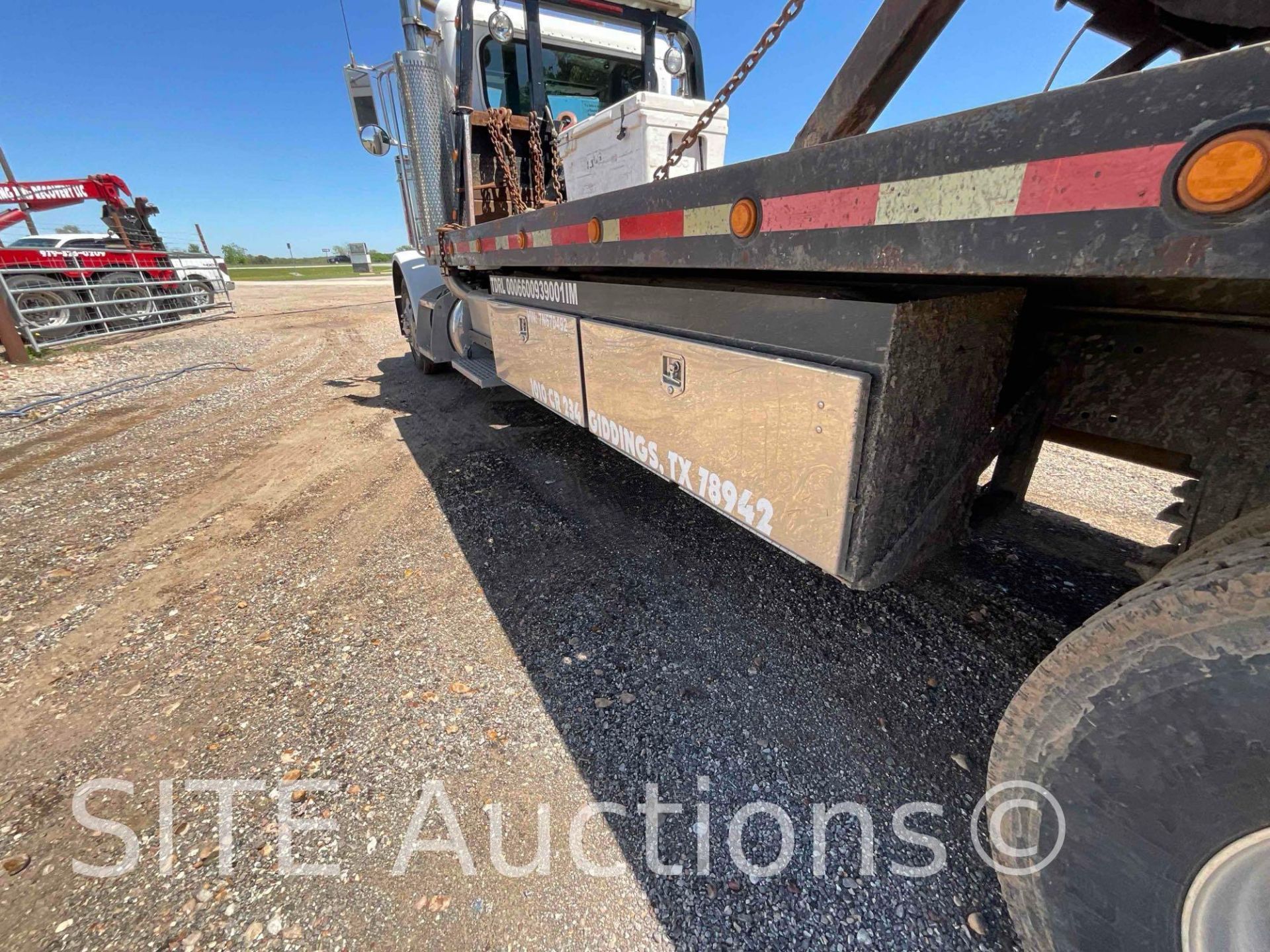 2007 Peterbilt 378 T/A Rollback Truck - Image 11 of 12