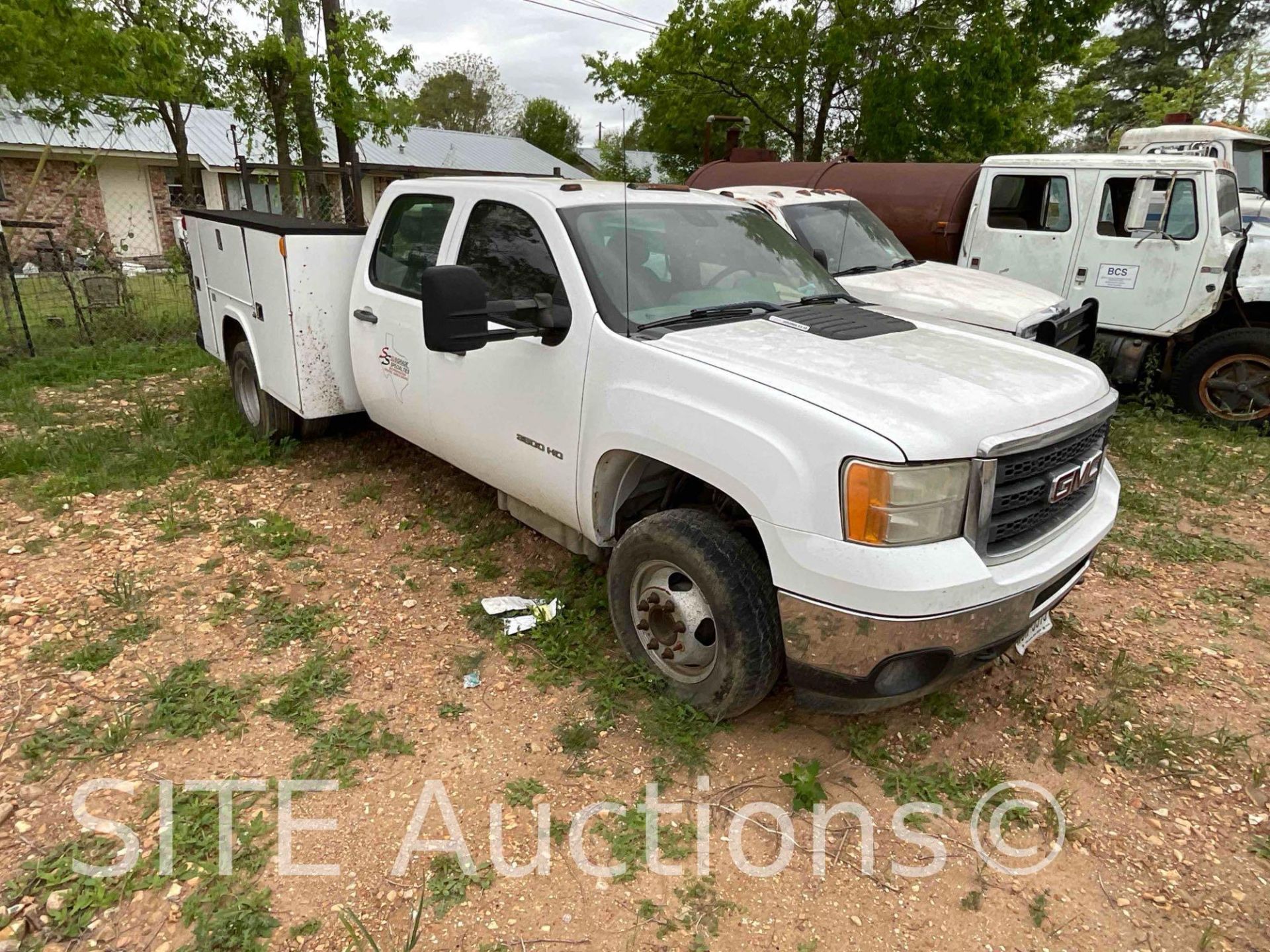 2012 GMC Sierra 3500HD Crew Cab Service Truck - Image 2 of 20