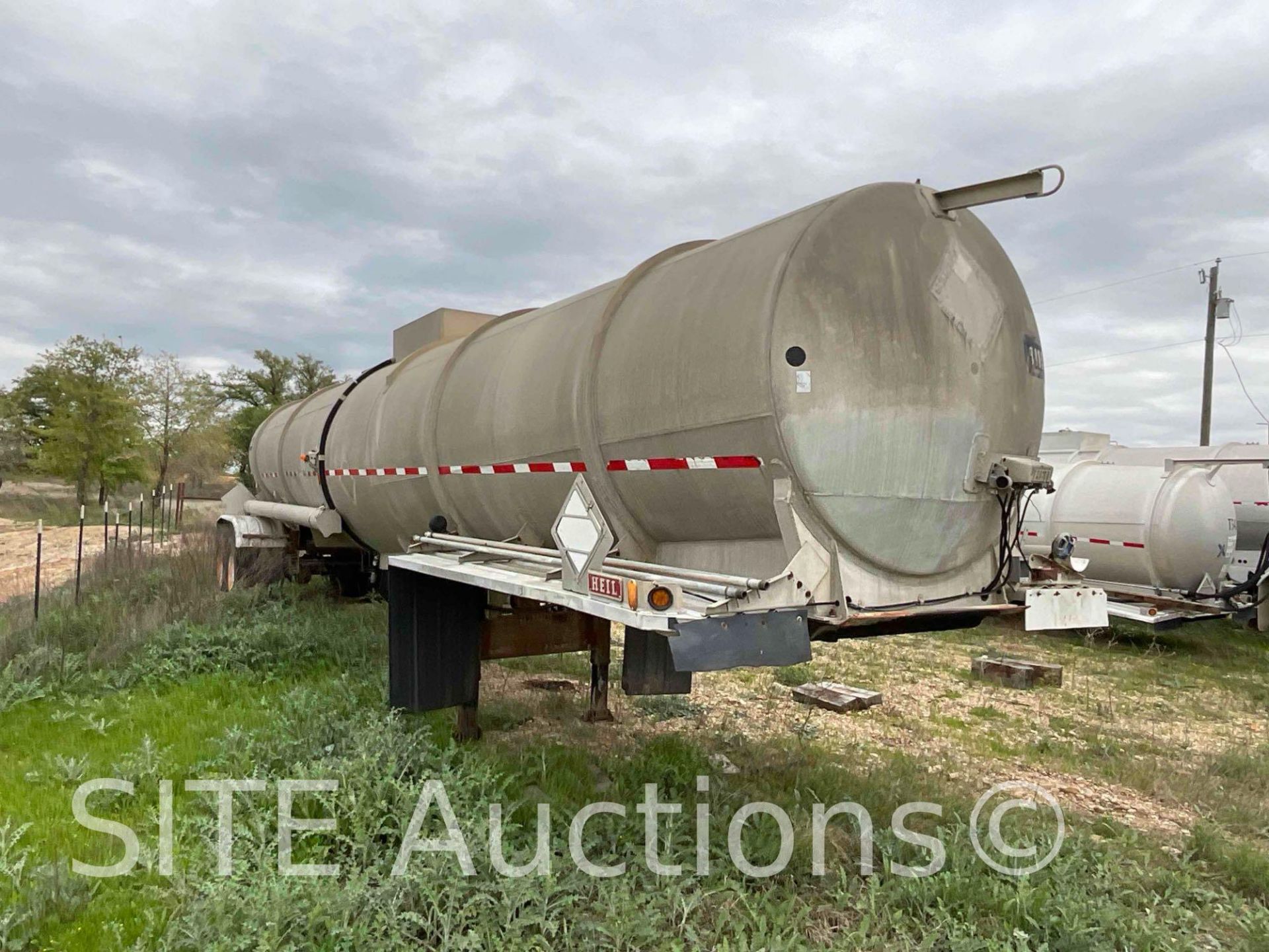 1991 T/A Tank Trailer - Image 3 of 25