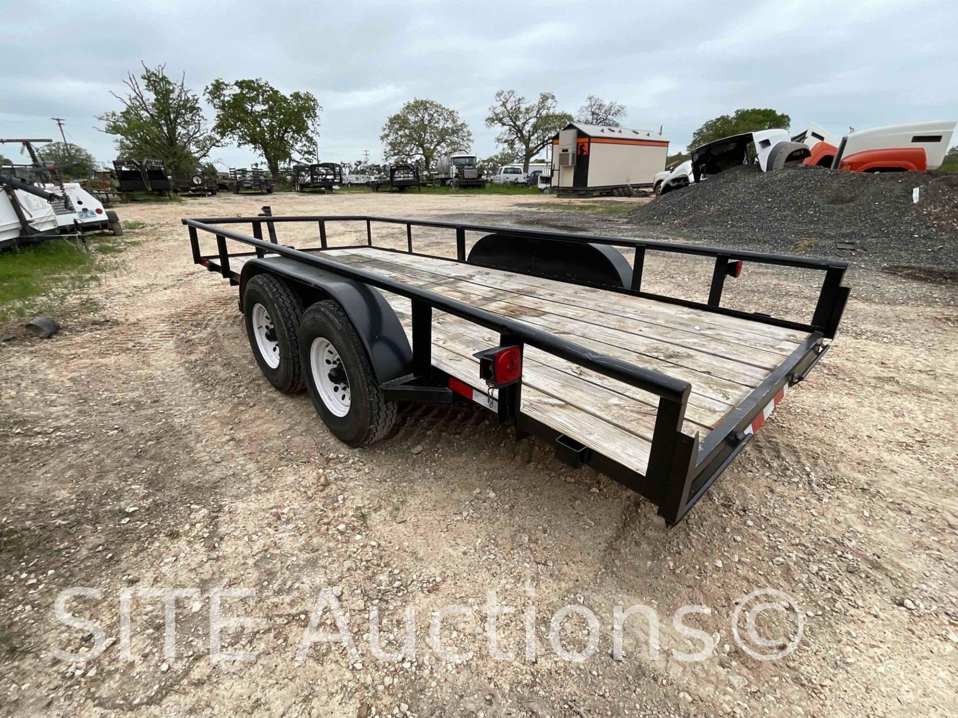 16ft. T/A Flatbed Trailer - Image 7 of 11