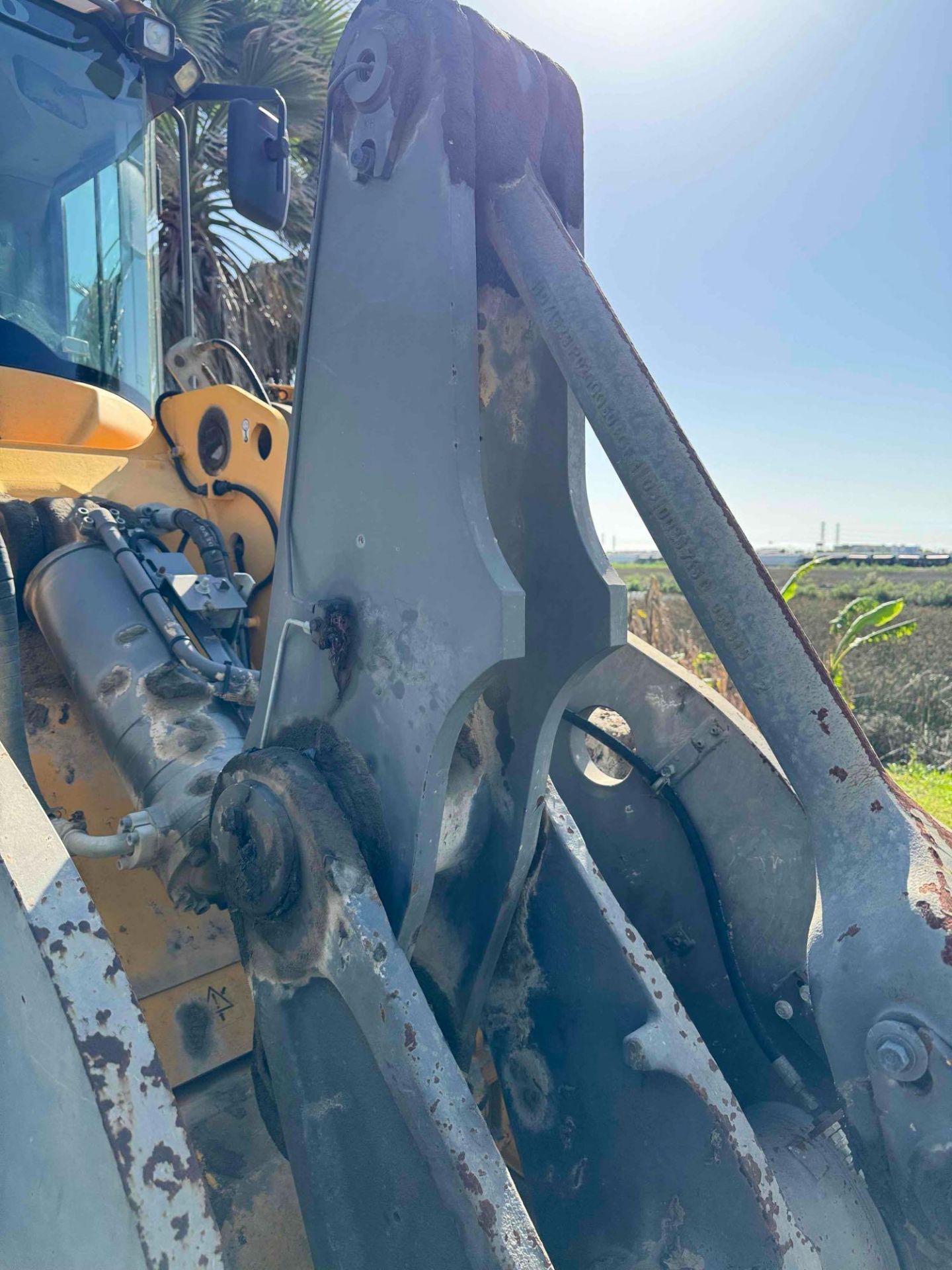 2015 Volvo L90H Wheel Loader - Image 20 of 38