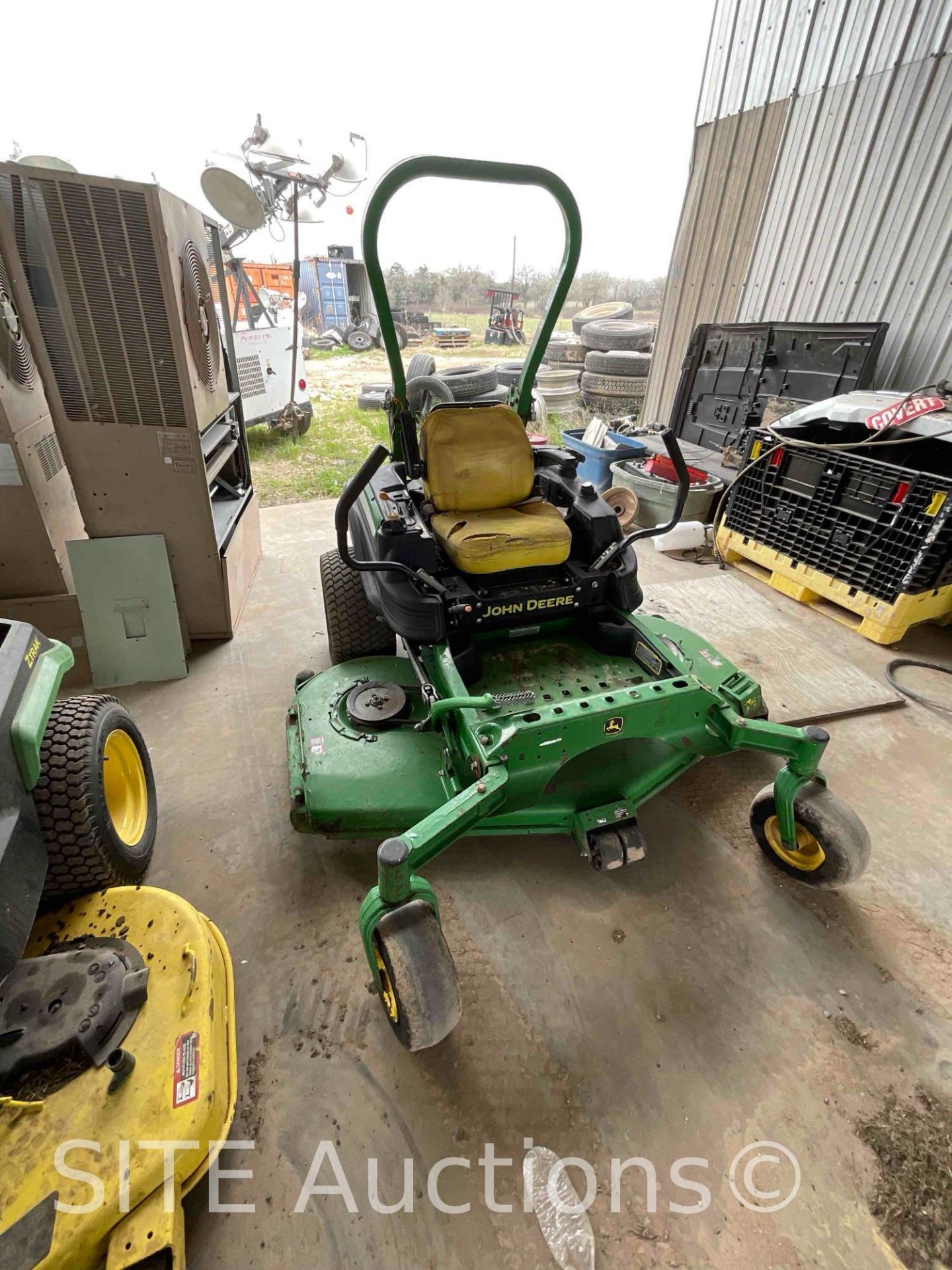 2018 John Deere Z950M Zero Turn Mower - Image 2 of 8