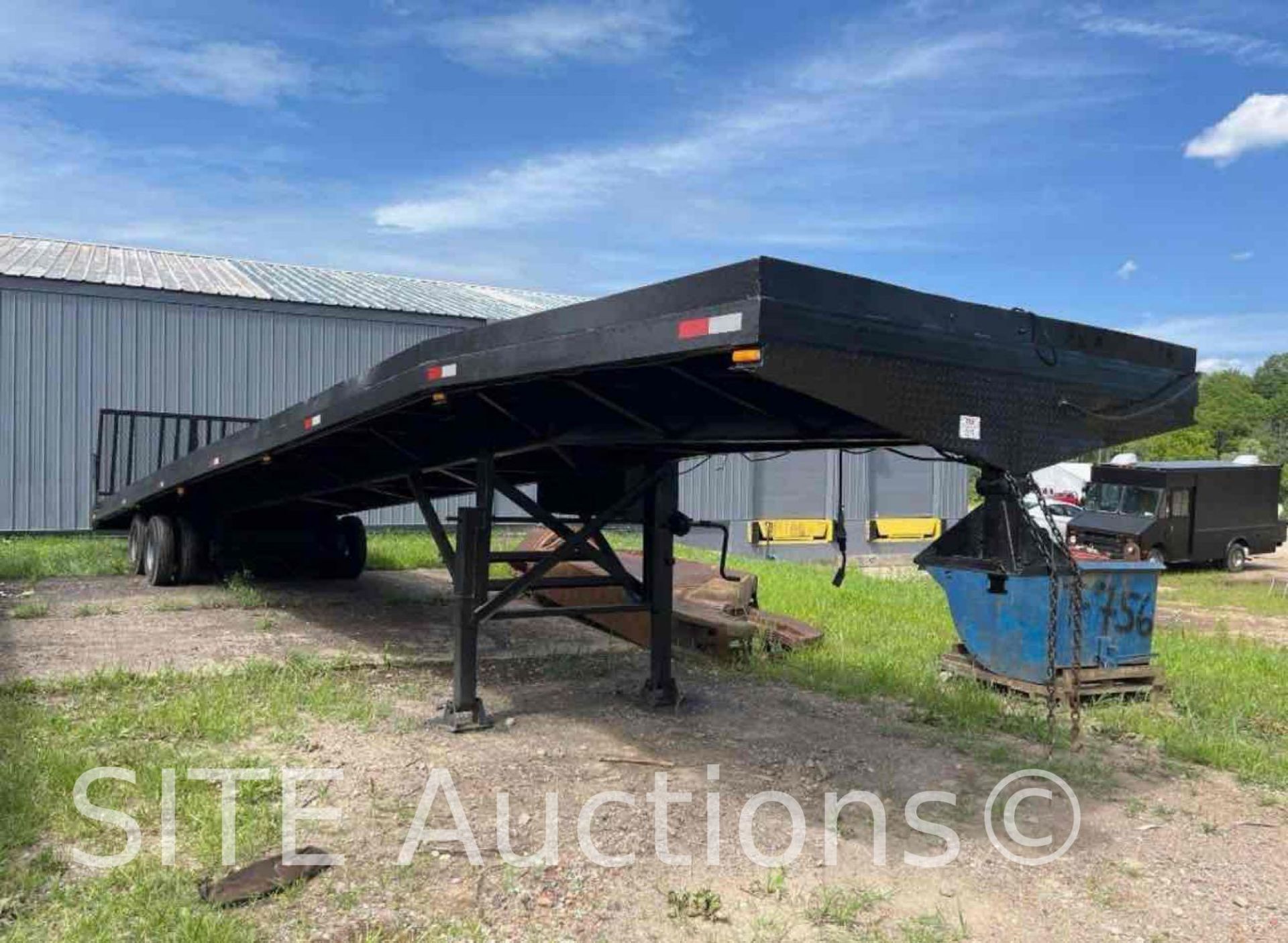 T/A Flatbed Trailer - Image 2 of 9