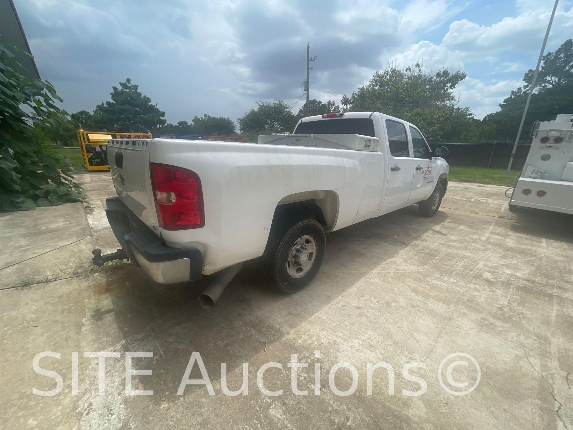 2008 Chevrolet Silverado 2500HD Crew Cab Truck - Image 6 of 22