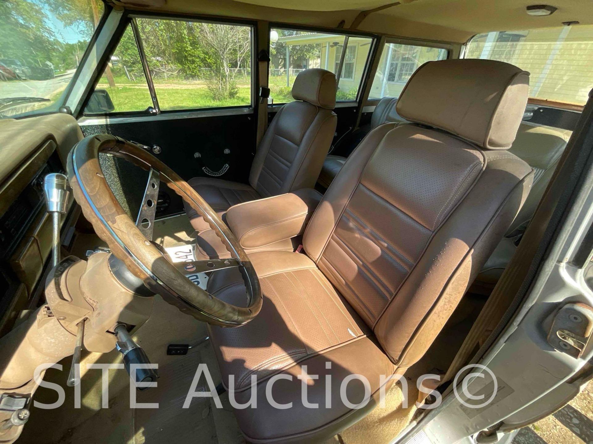 1989 Jeep Grand Wagoneer - Image 21 of 26