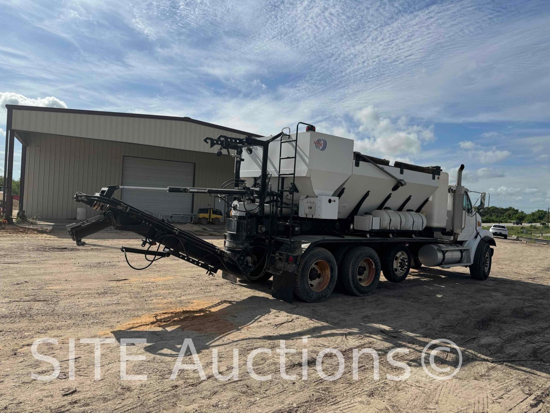 2006 Sterling L7500 Tri/A Volumetric Mixer Truck - Image 8 of 47