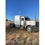 2004 Peterbilt 379 T/A Sleeper Truck Tractor