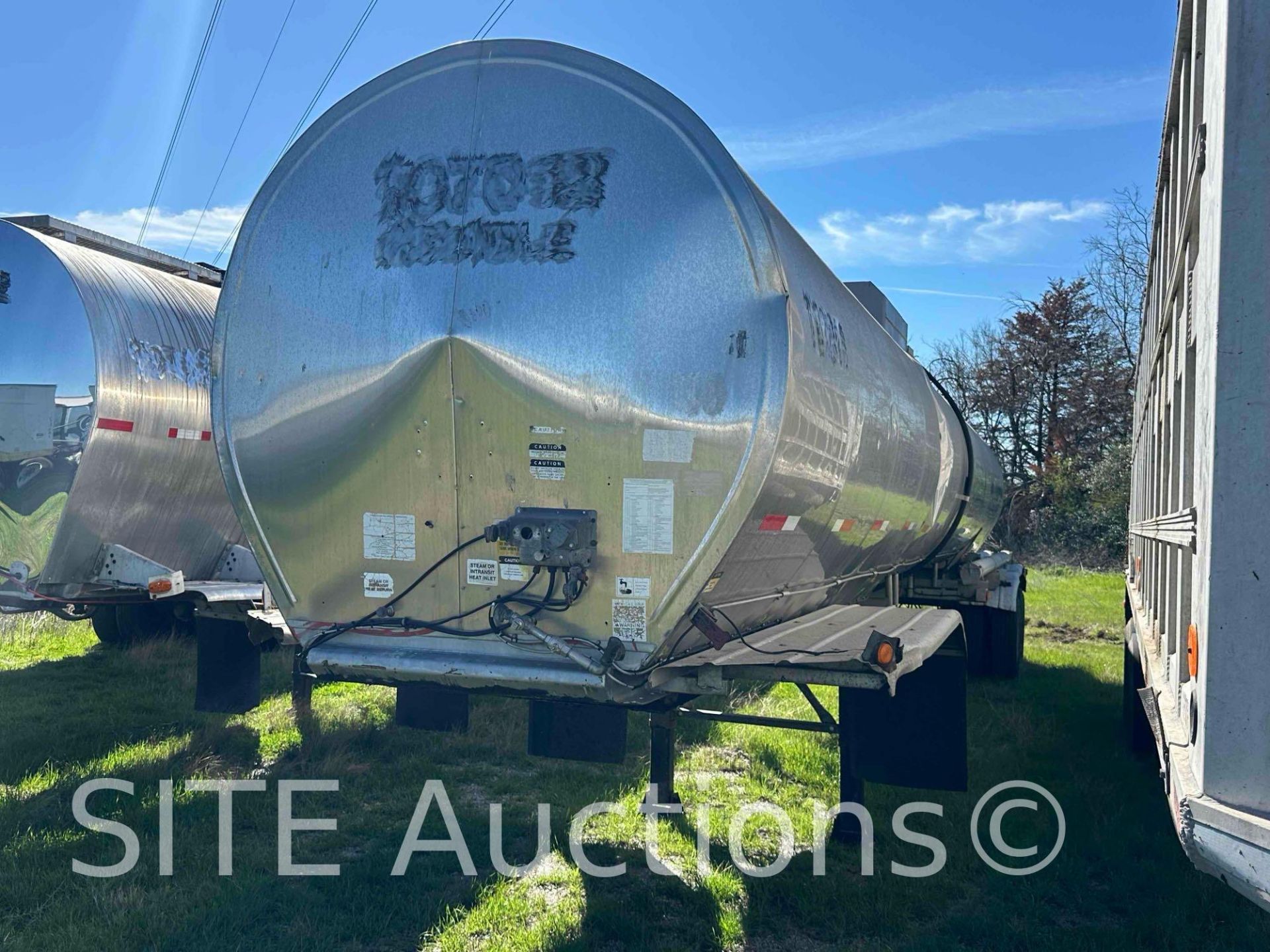 1992 Bar-Bell T/A Tank Trailer