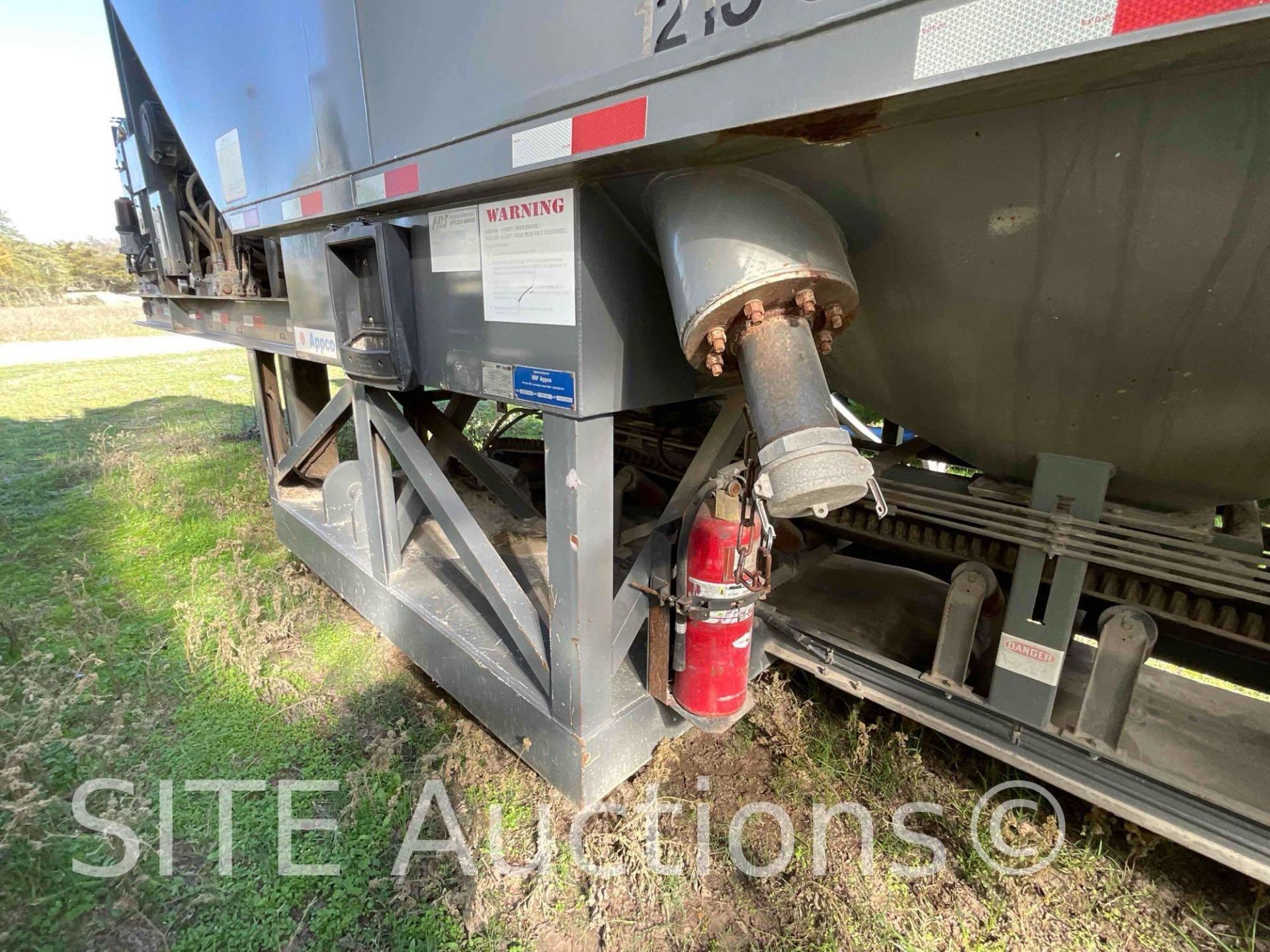 Sandstorm T/A Frac Sand Silo - Image 12 of 23