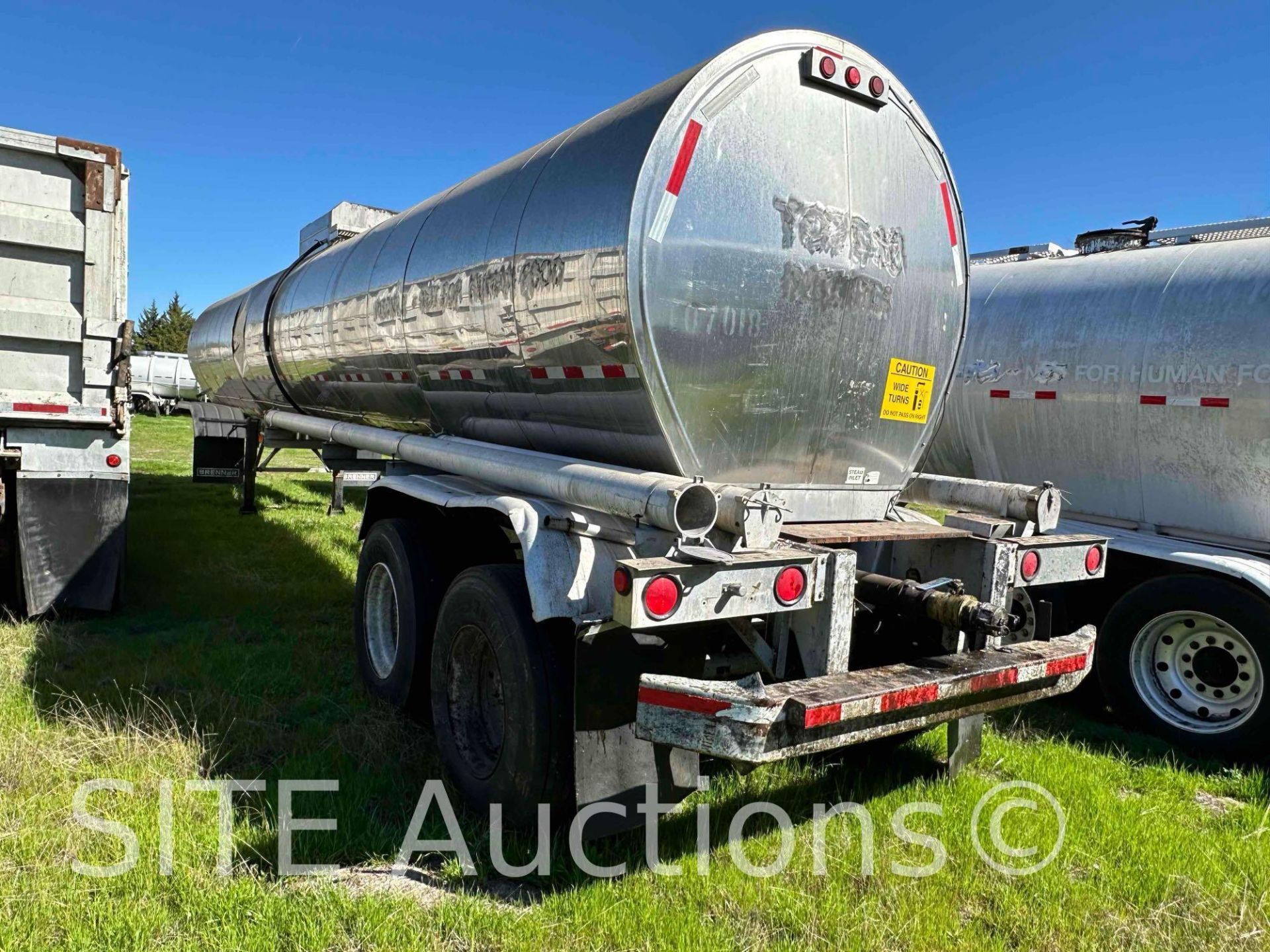 1992 Bar-Bell T/A Tank Trailer - Image 6 of 22