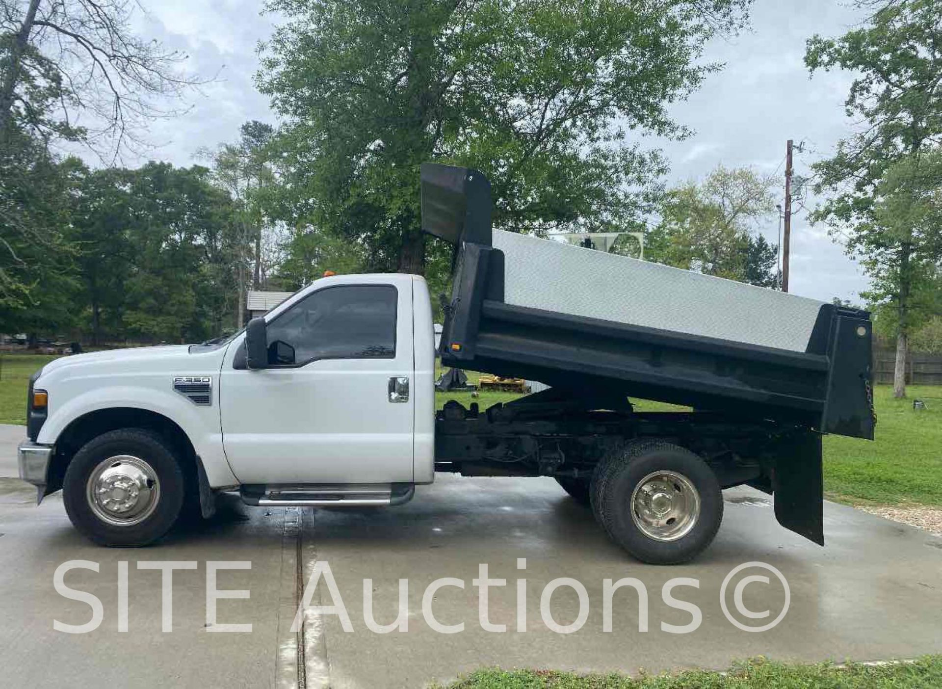 2009 Ford F350 Single Cab Dump Truck - Image 5 of 8