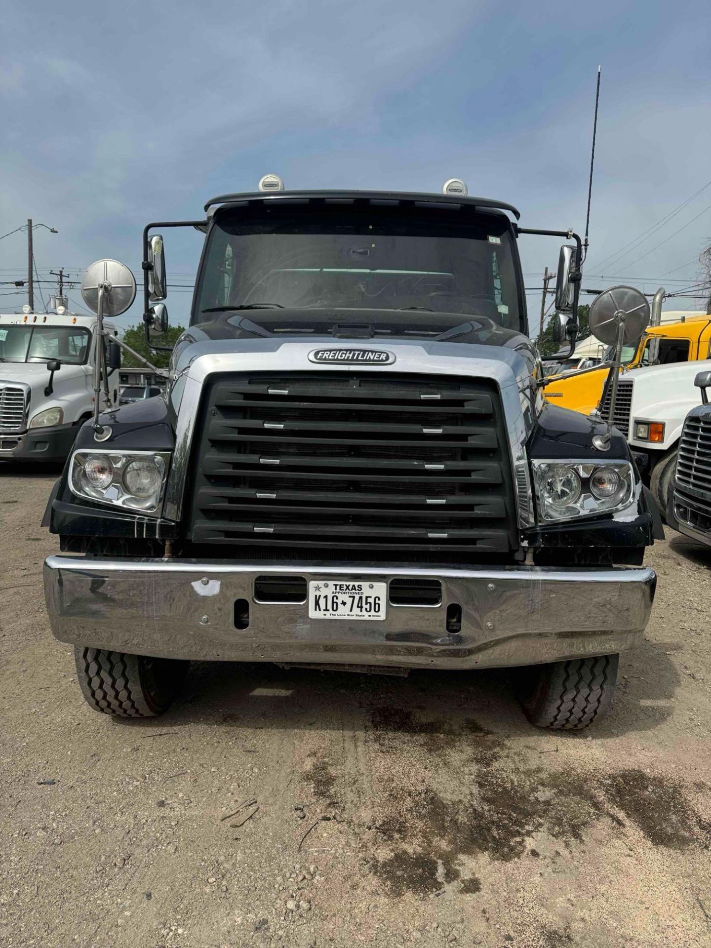 2018 Freightliner 114SD 6/A Dump Truck - Image 2 of 68