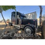 1997 Freightliner FLD120 T/A Sleeper Truck Tractor