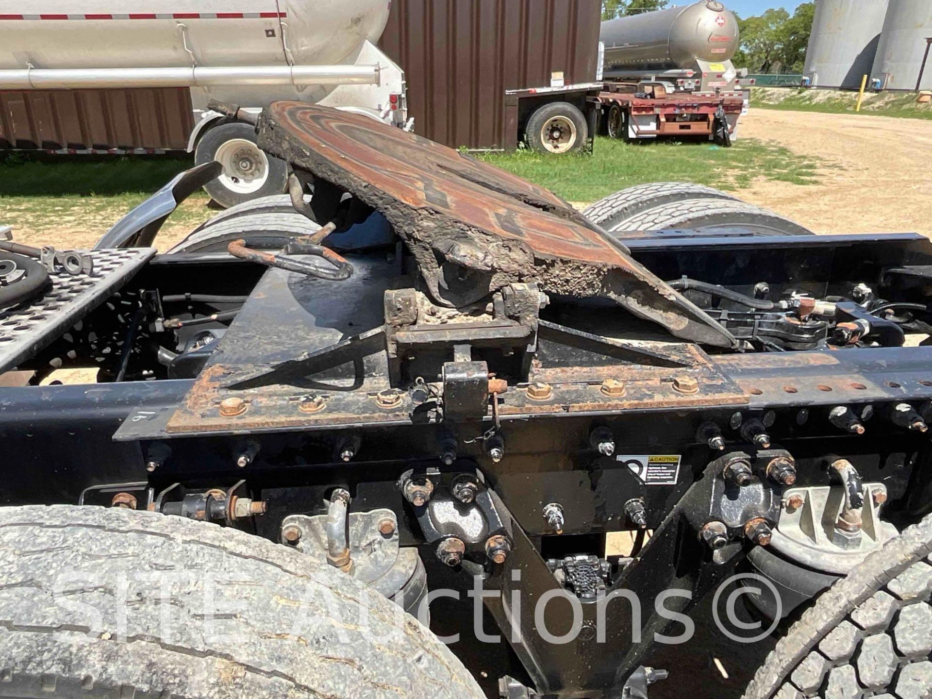 2016 Kenworth T880 T/A Daycab Truck Tractor - Image 37 of 44