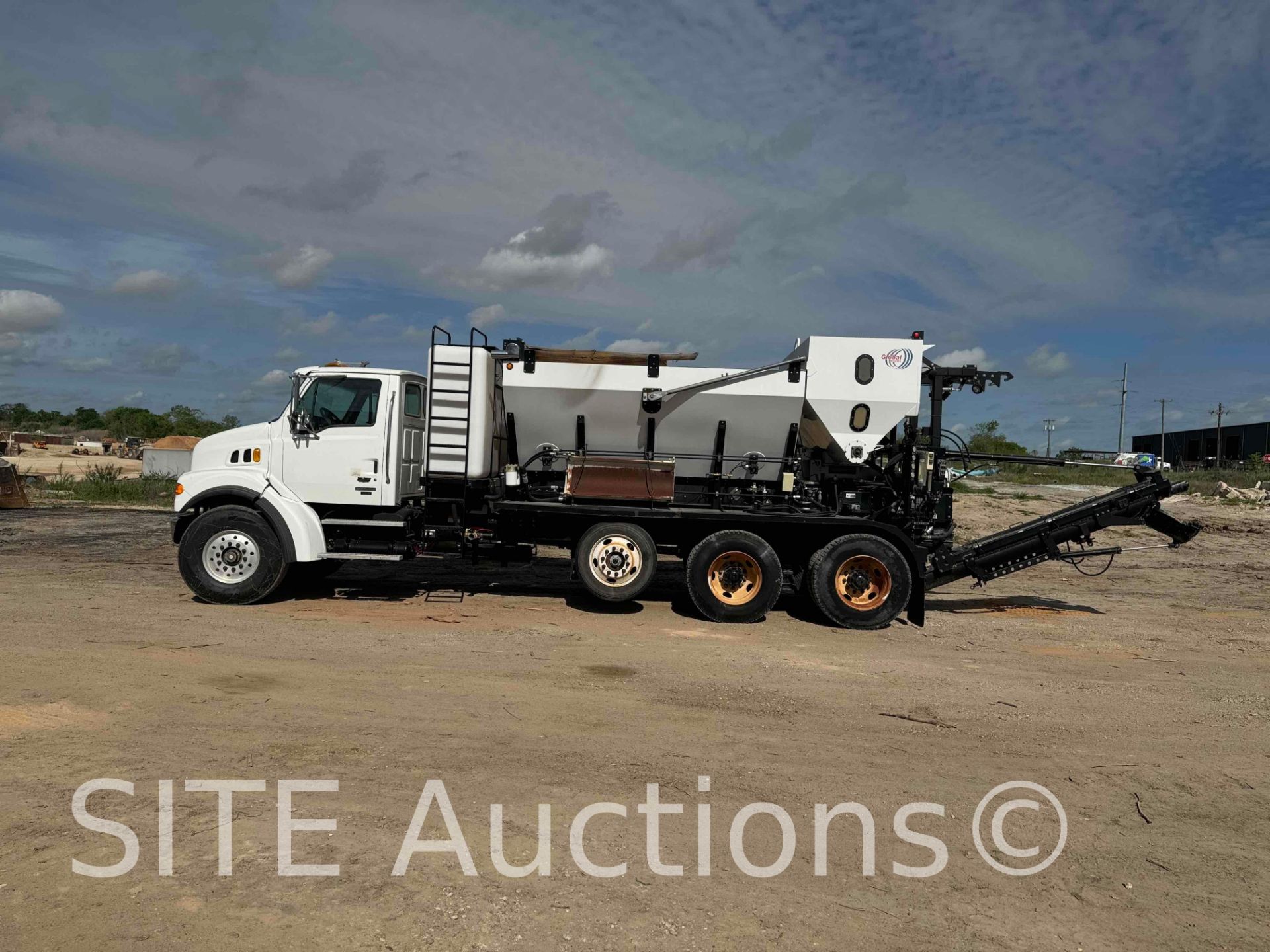 2006 Sterling L7500 Tri/A Volumetric Mixer Truck - Image 10 of 47