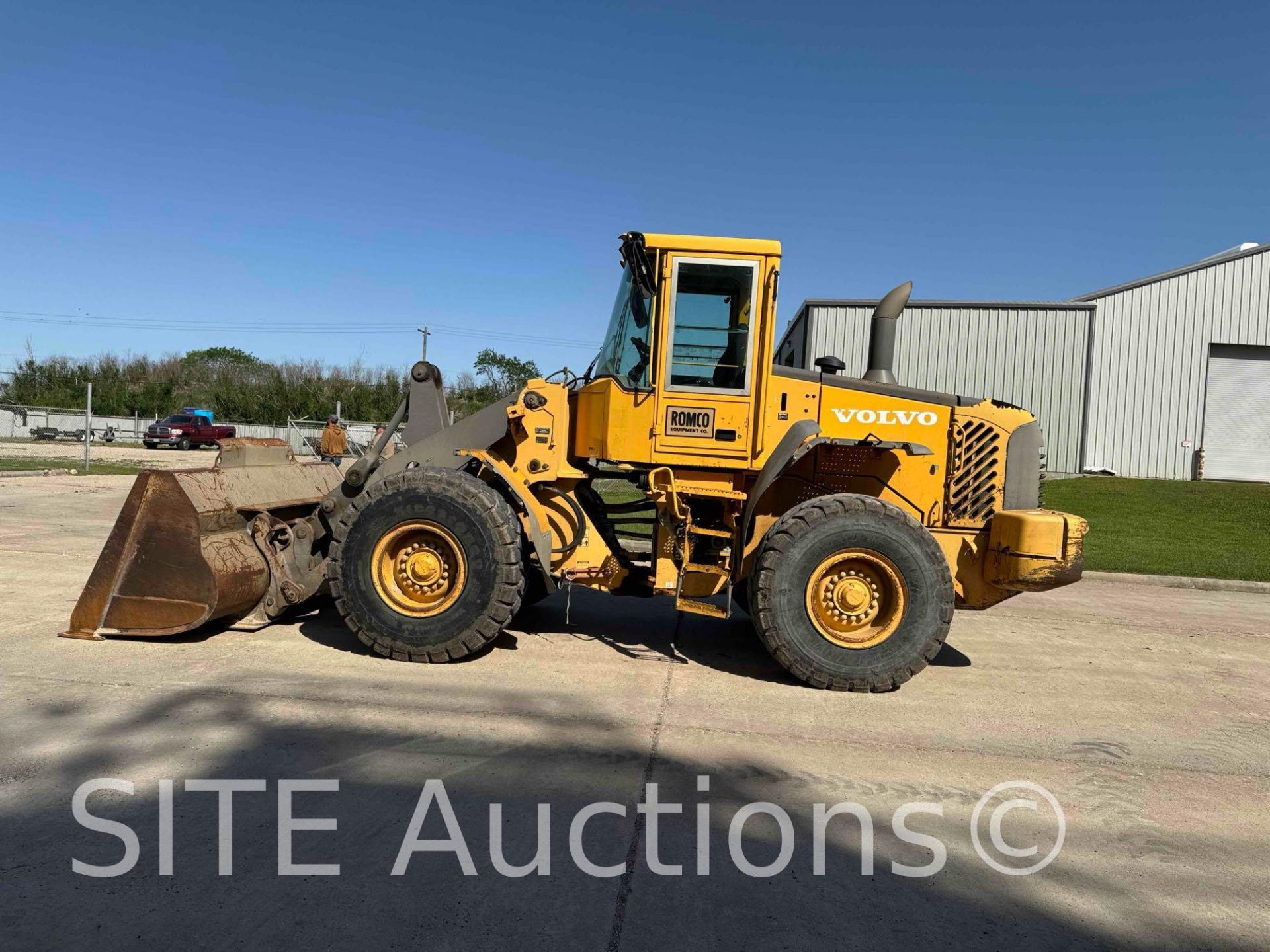 2003 Volvo L90E Wheel Loader - Image 8 of 42