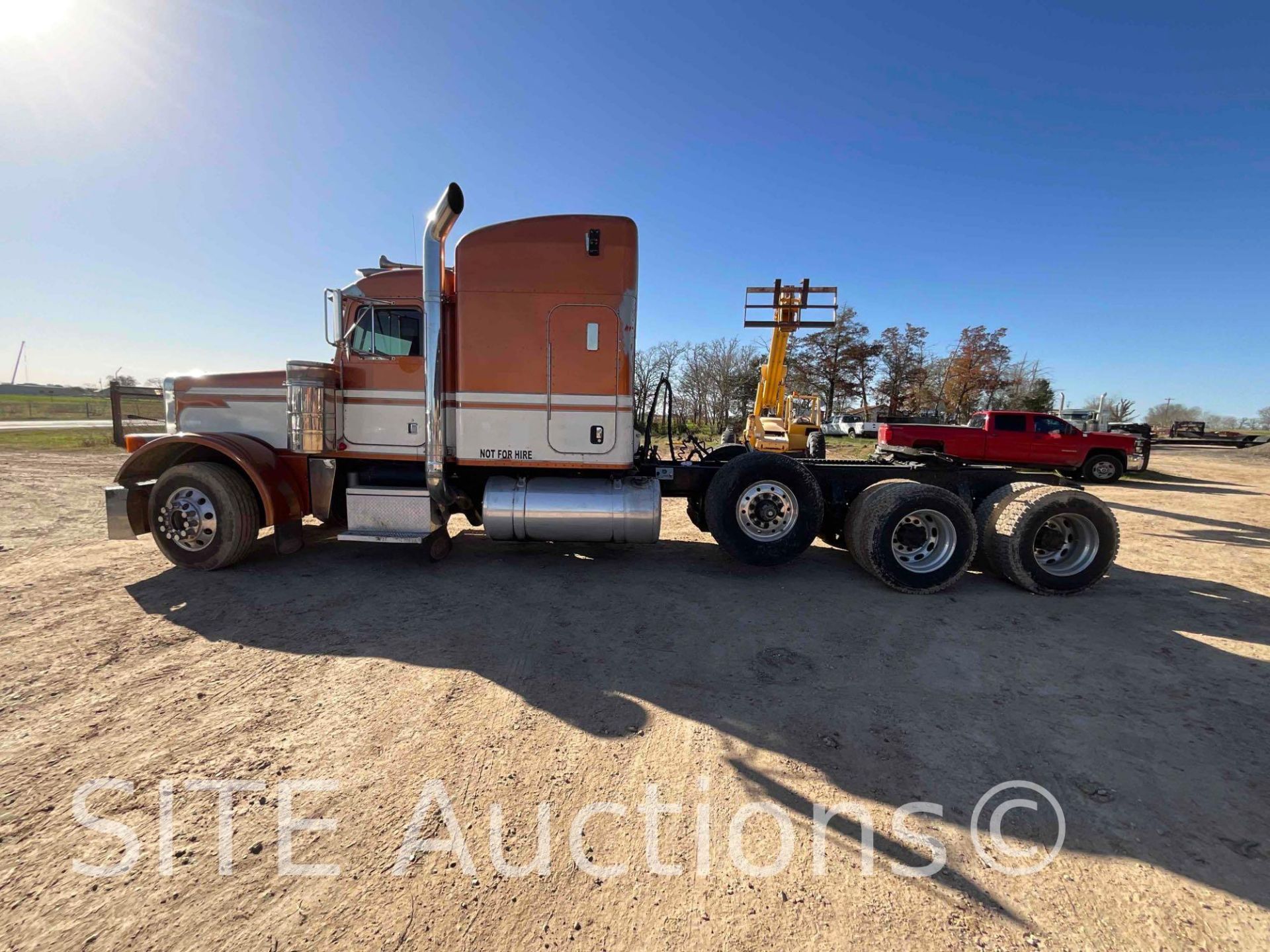 1998 Peterbilt 379 Tri/A Sleeper Truck Tractor - Image 7 of 26