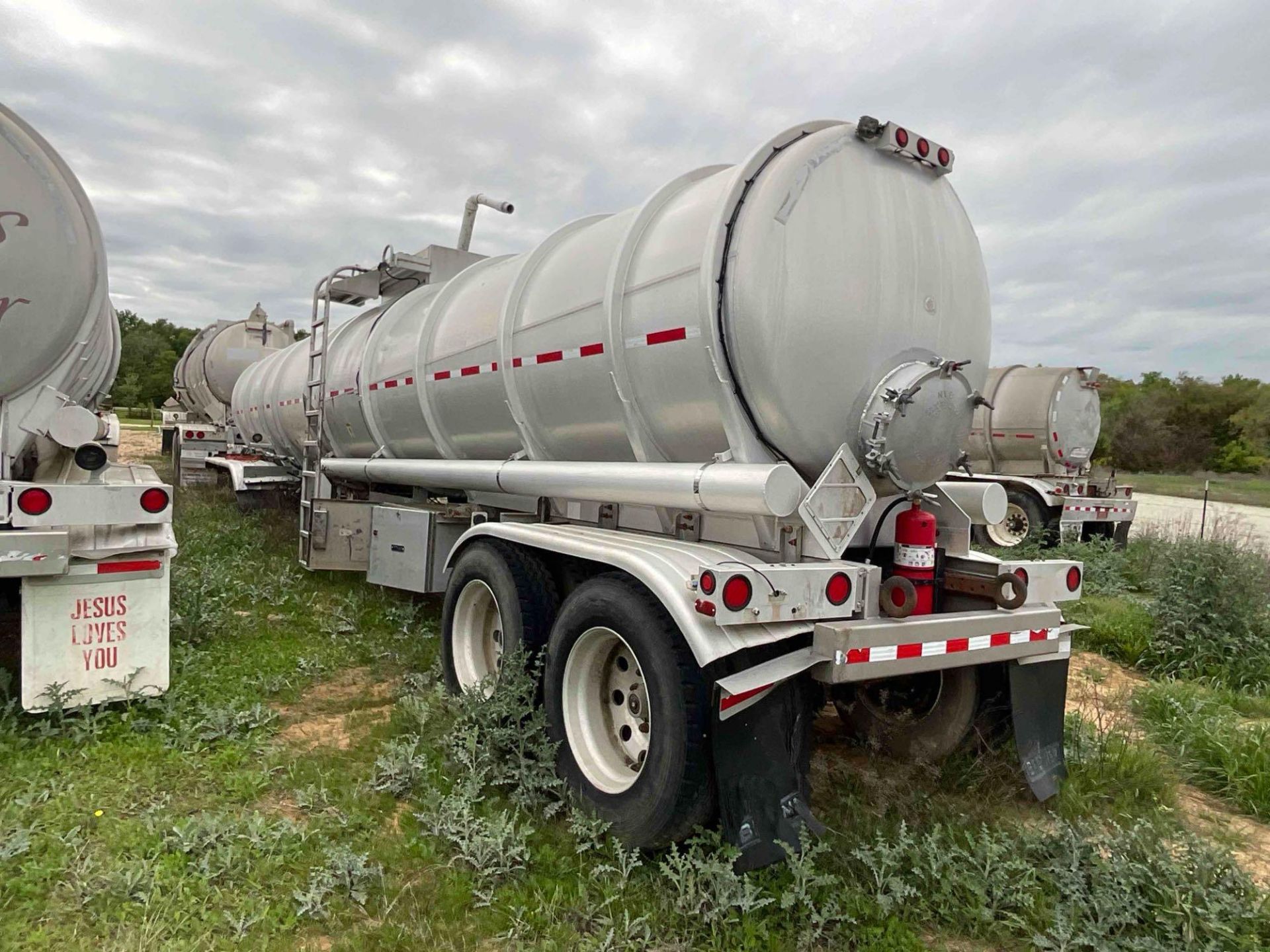 2012 Brenner T/A Tank Trailer - Image 3 of 16