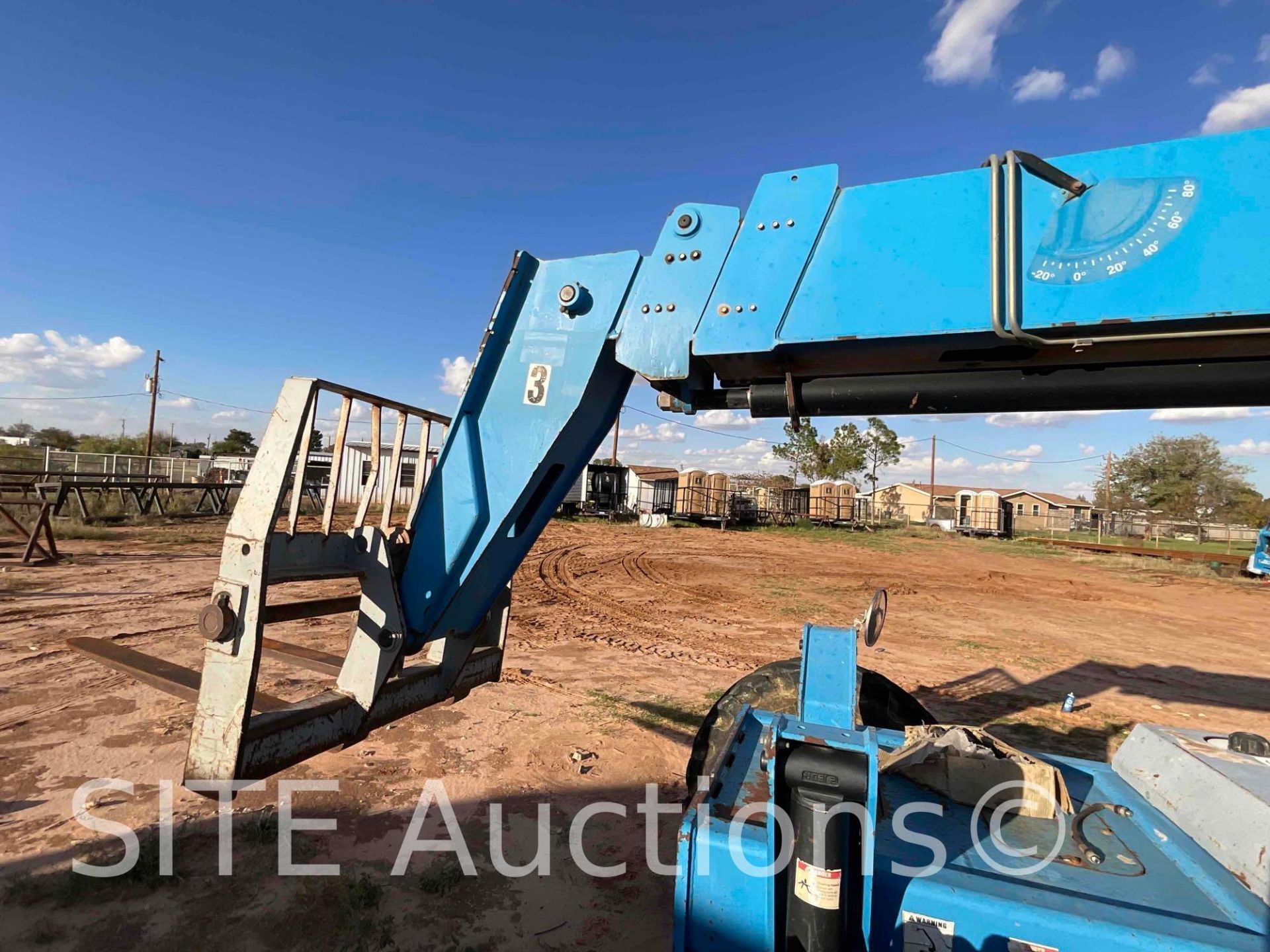 2008 Genie GTH842 4x4x4 Telescopic Forklift - Image 15 of 19