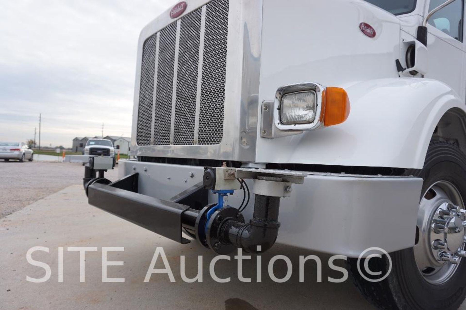 2014 Peterbilt 365 T/A Water Truck - Image 13 of 29