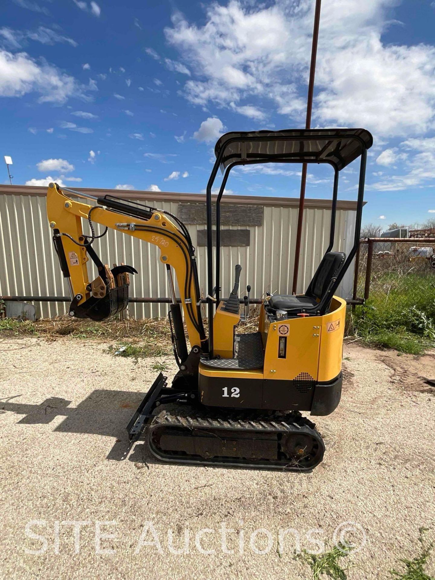 2022 Agrotk YM12 Mini Excavator - Image 8 of 18