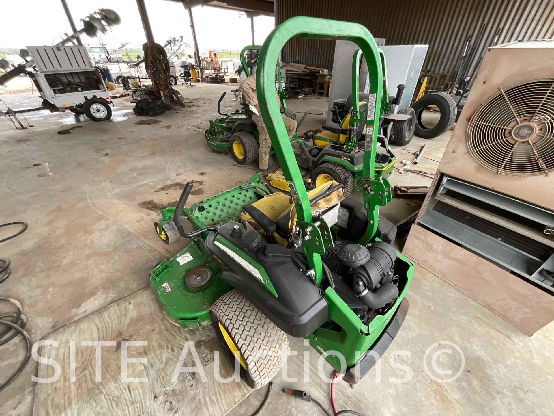 2018 John Deere Z950M Zero Turn Mower - Image 3 of 8