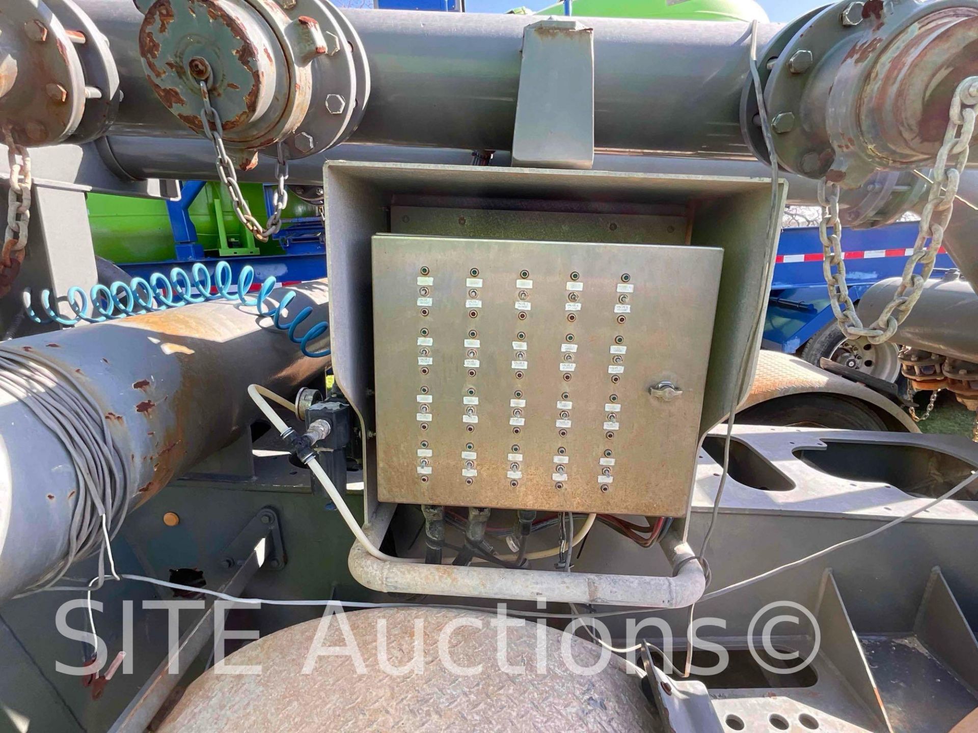 T/A Frac Manifold Trailer - Image 16 of 19