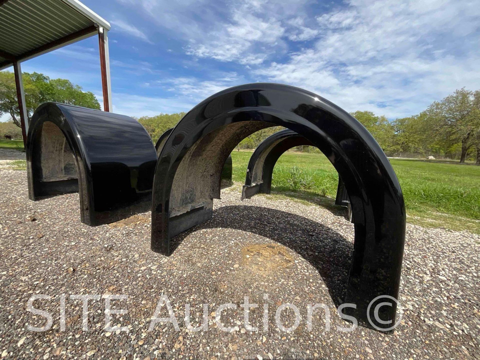 Peterbilt Fiberglass Custom Fenders - Image 11 of 15