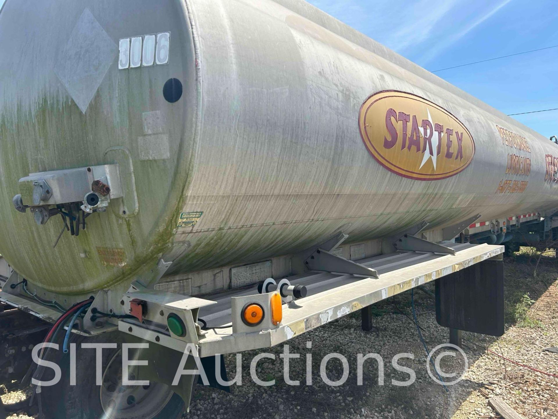 1997 Heil T/A Tank Trailer - Image 4 of 13